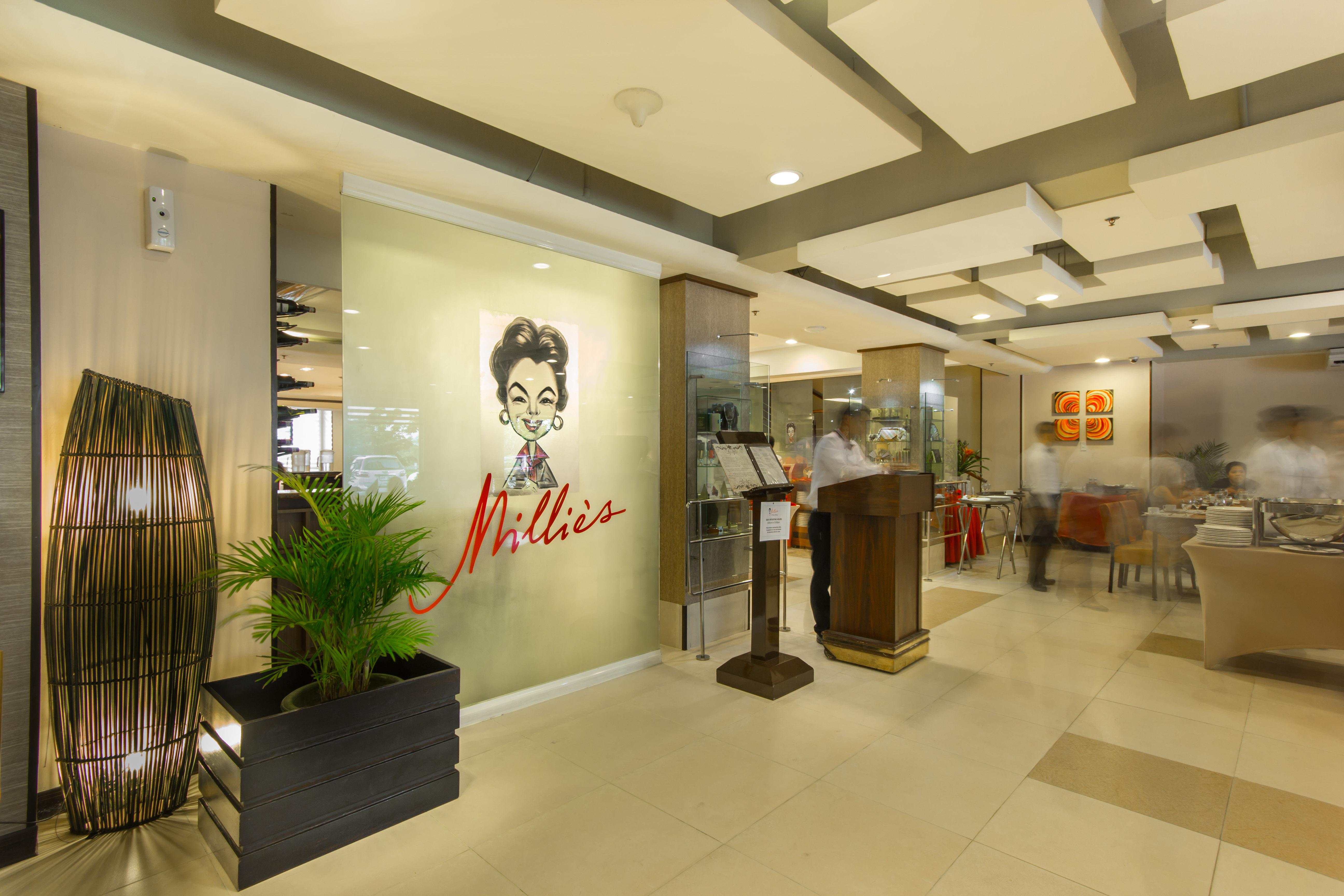 Microtel By Wyndham Mall Of Asia Pasay Exterior foto